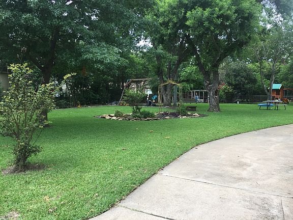 3rd image of 5830 Caldwell Dr