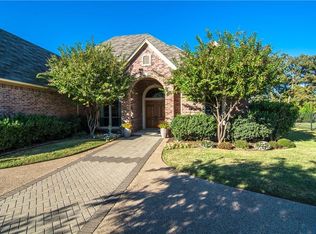 5824 Lakeside Dr, Fort Worth, TX 76179