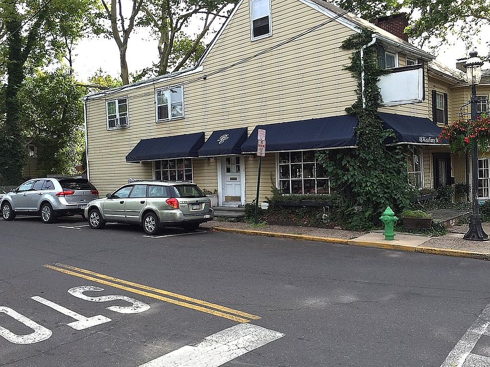 12 Stockton Avenue, New Hope, PA 18938