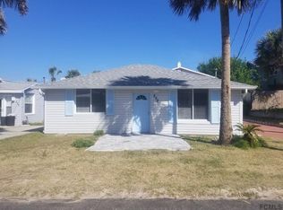208 5th St N, Flagler Beach, FL 32136