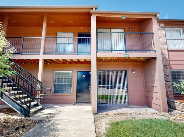 904 University Oaks Blvd APT 85, College Station, TX 77840