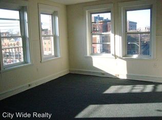 4251 Walnut St APT 3B, Philadelphia, PA 19104
