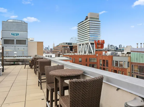 135 North 11th Street image 15 of 18