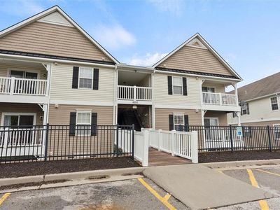 8020 N Drury Ave UNIT 2B, Kansas City, MO, 64119