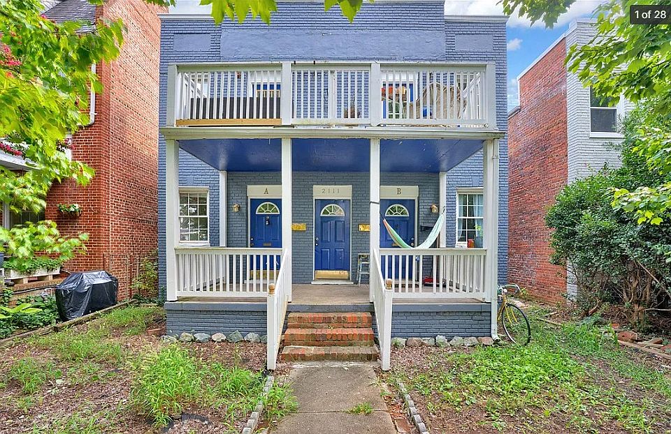 1st image of 2111 Maplewood Ave APT D