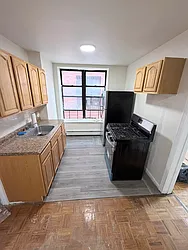 1589 President Street, #7B