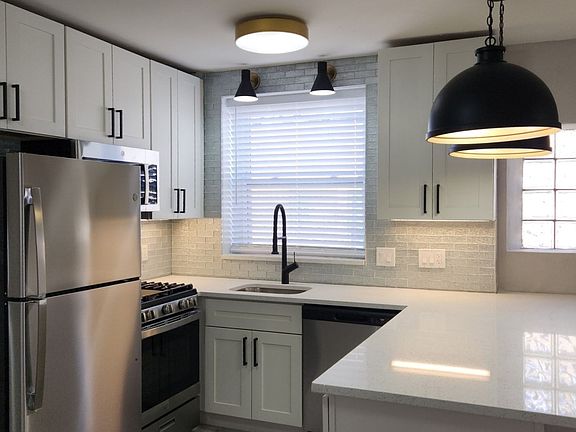 5th image of 6616 Alamo Ave #1B-1Ba
