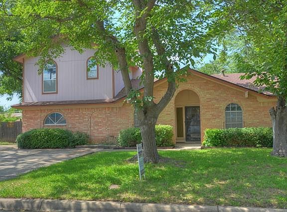 2nd image of 7429 Monterrey Dr