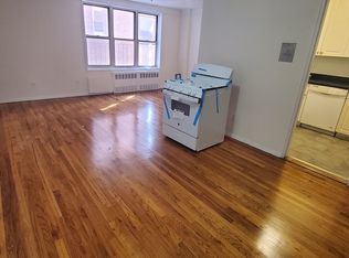 14325 41st Ave #2, Flushing, NY 11355