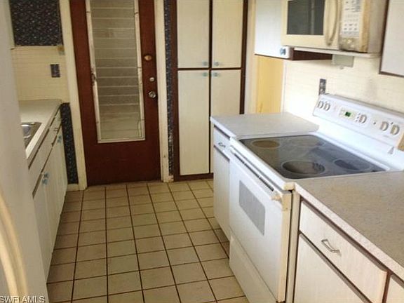 2nd image of 1228 Archdale St