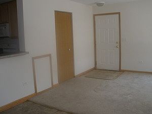 3rd image of 1715 Silverstone Dr