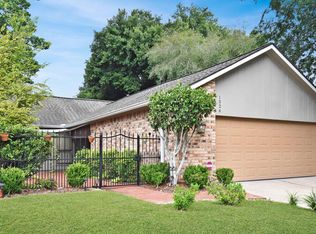 1526 Magnolia Ridge Dr, Baton Rouge, LA 70816