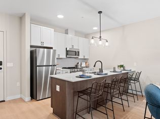 Oberon, Saint Paul, MN 55109