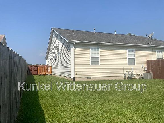 2nd image of 3336 Berwin Green Dr