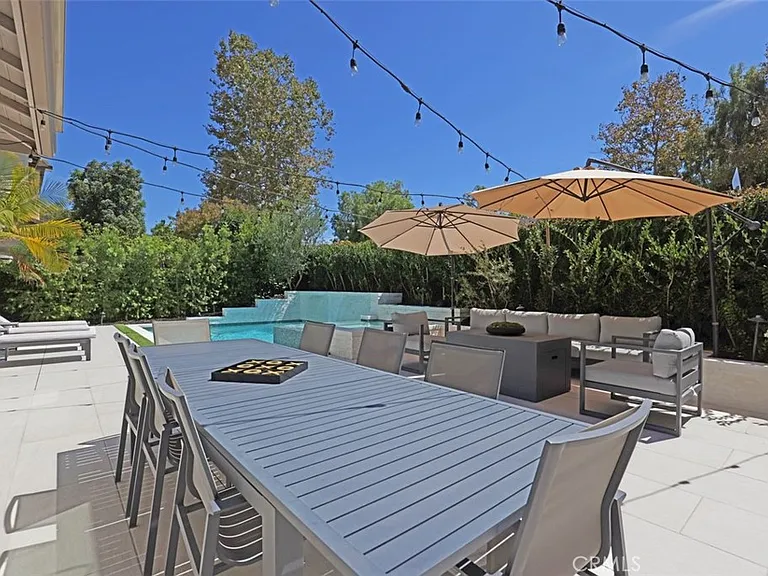 57 Laurelhurst Dr — Photo 39