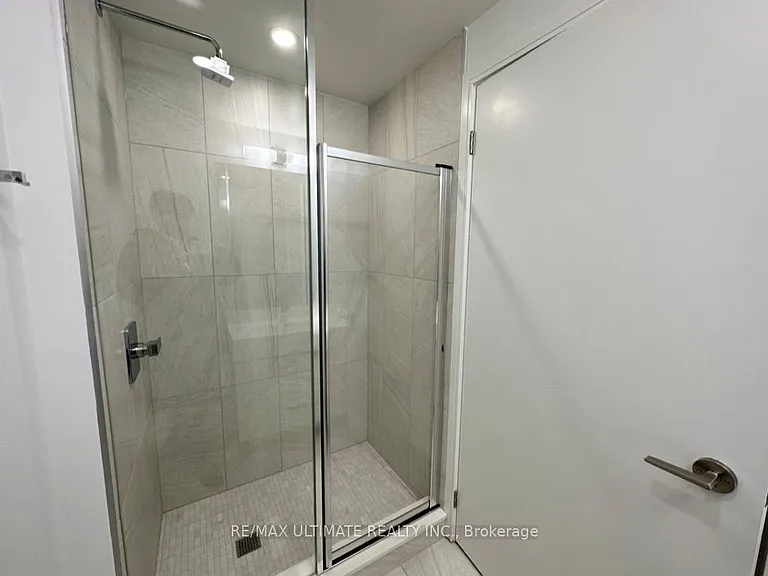 30 Samuel Wood Way #1902 — Photo 20