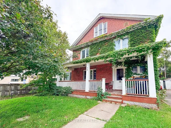 74 Toronto St, Barrie, ON L4N 1V2