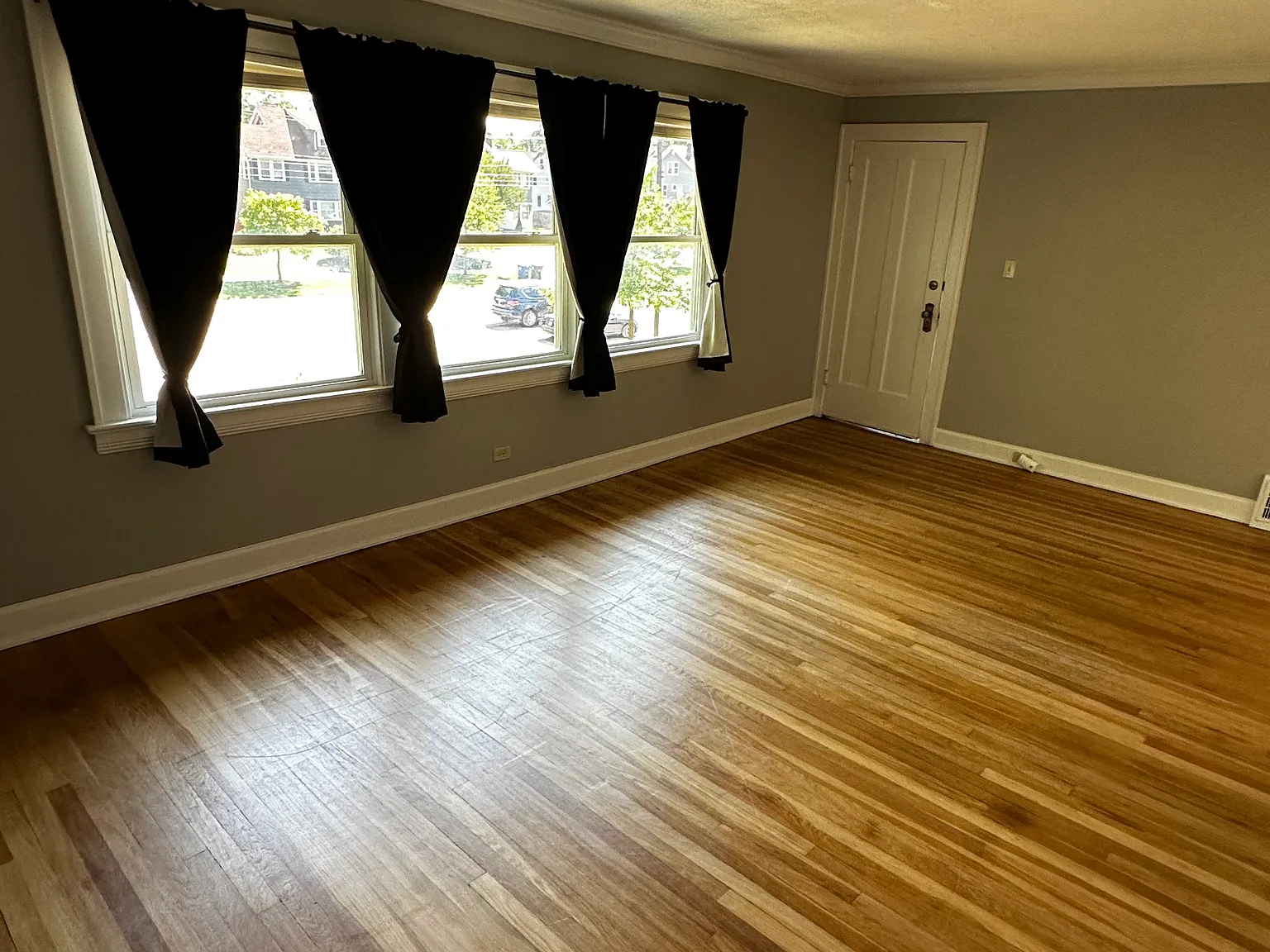 4 bed, 1750 sqft, $2,000 — Photo 4
