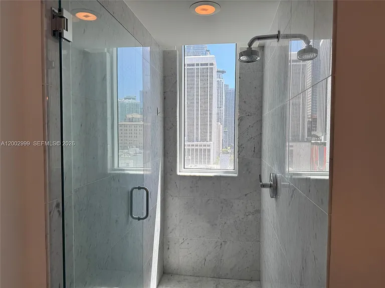 253 NE 2nd St #1108 — Photo 6
