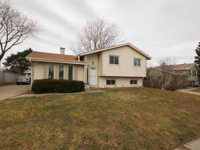 8645 S Riverton ROAD, Oak Creek, WI, 53154