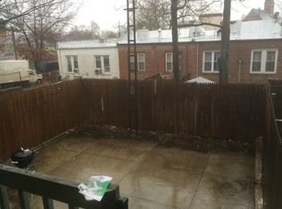 5049 39th St, Long Island City, NY 11104