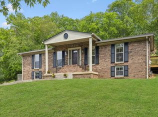 7151 Birch Bark Dr, Nashville, TN 37221