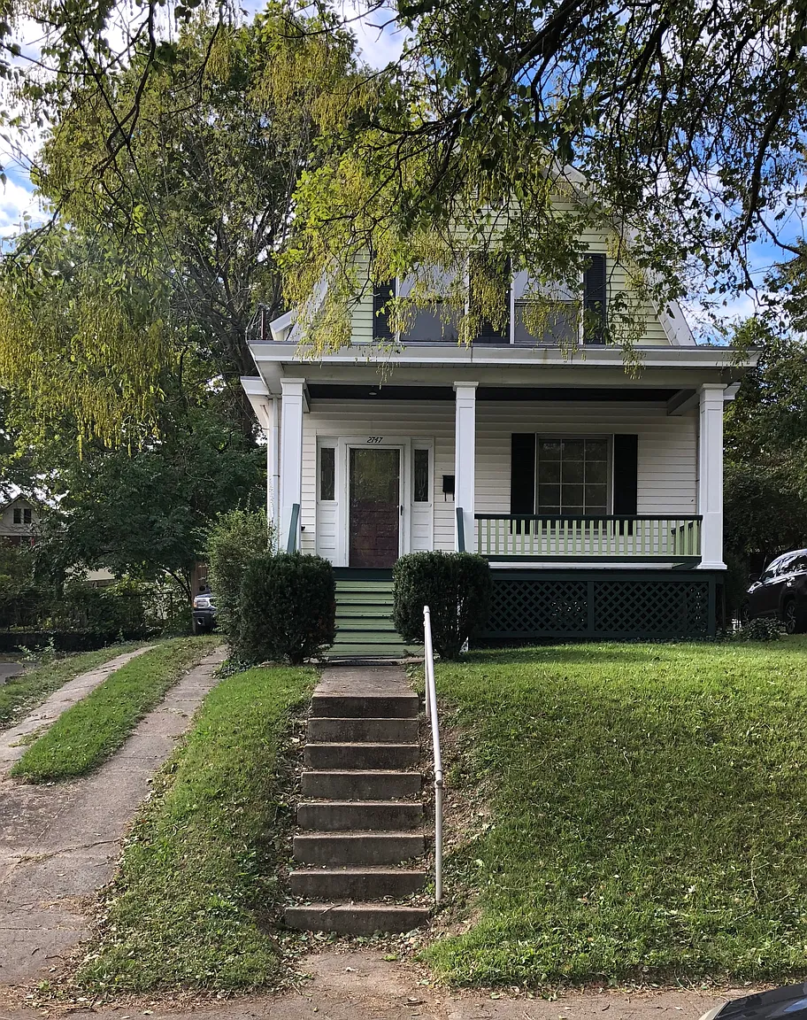 2747 Arbor Ave photo 1