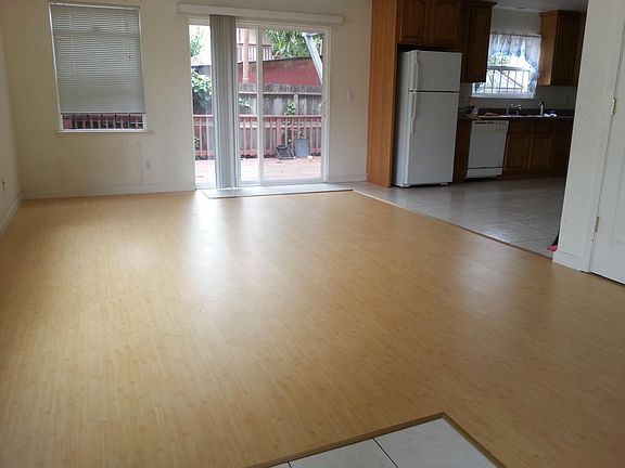 Living room, hardwood floors.