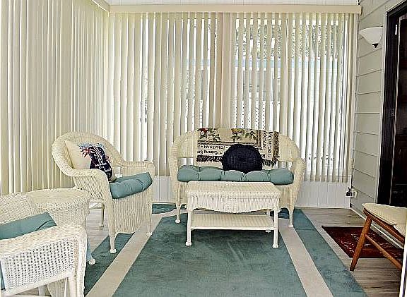 3rd image of 2 Sea Fern Dr #252