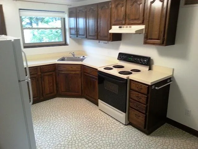 1 bed, 900 sqft, $1,850 — Photo 3