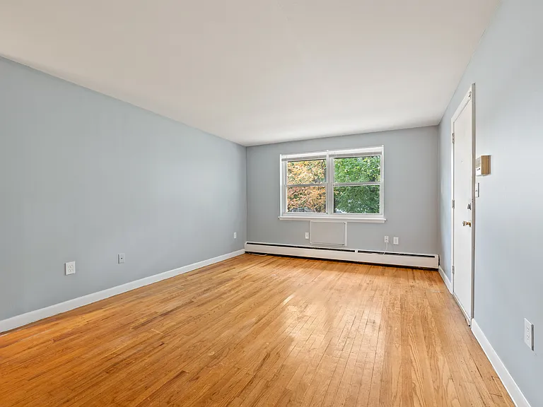106 Central Ave #C3 — Photo 7