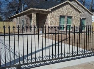 2533 Leacrest Dr, Dallas, TX 75216