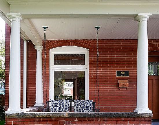 2nd image of 2711 N Vine St