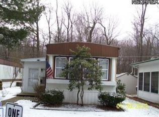1227 Pasadena Blvd NW, North Canton, OH 44720