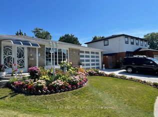 60 Sandrift Sq, Toronto, ON M1E4N6