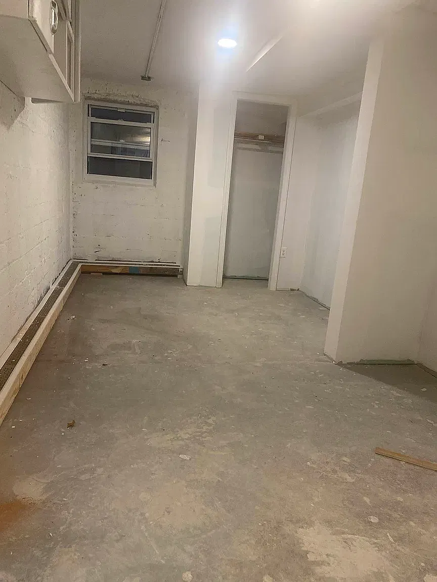 34-09 42nd Street — Photo 1