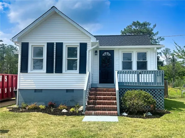 45 Messick Rd, Poquoson, VA 23662