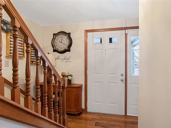 4th image of 203 Chestnut Hill Dr