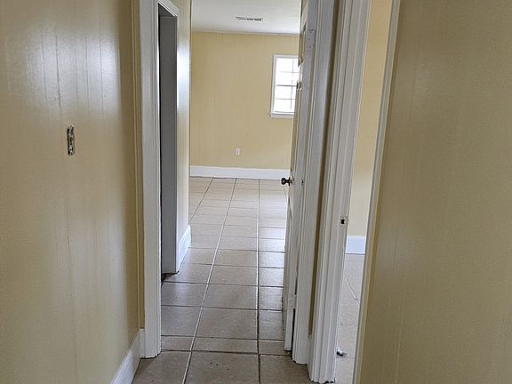 5th image of 806 Brinwood Ave #808