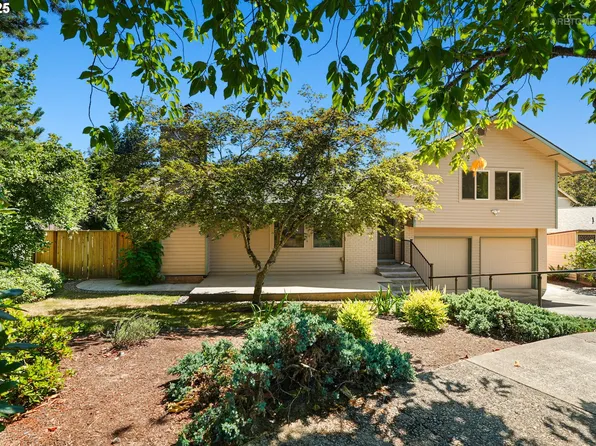 13135 SW Dartmoor Ct, Beaverton, OR 97008