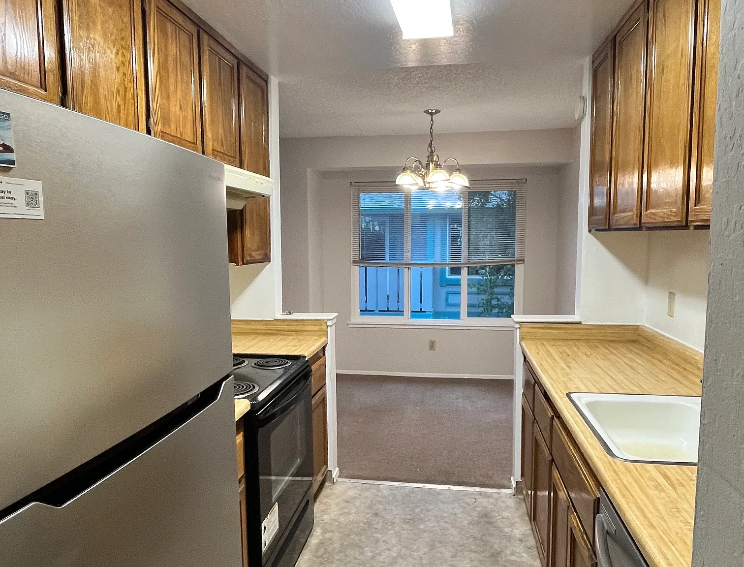 1750 Liberty St — Photo 3