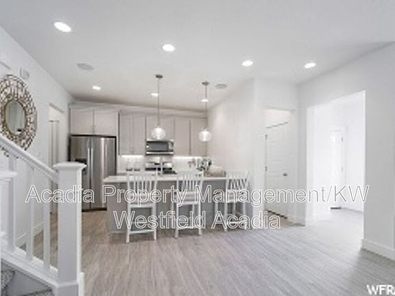 3rd image of 5069 N Marble Fox Way