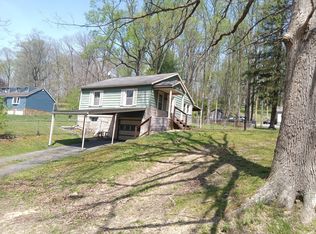 1434 Pump Station Rd, Fairmont, WV 26554