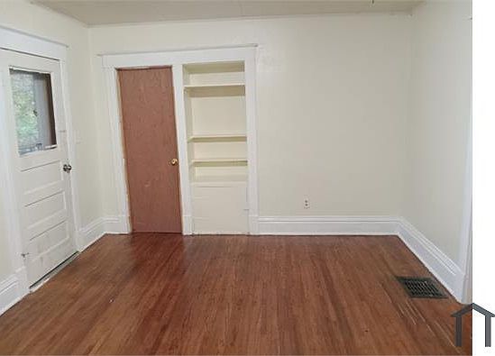 2nd image of 1309 Garrison Ave