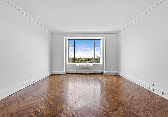 4th image of 150 Central Park S #1103