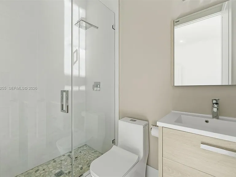 10005 SW 66th St — Photo 36