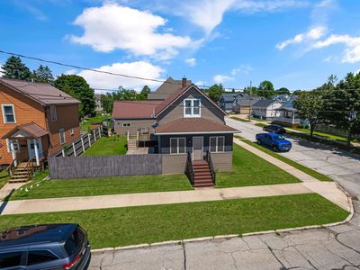 1102 16th St, Two Rivers, WI, 54241