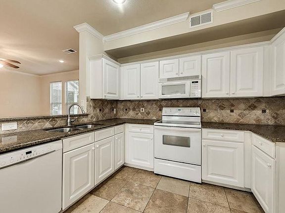 5th image of 9830 Birch Dr