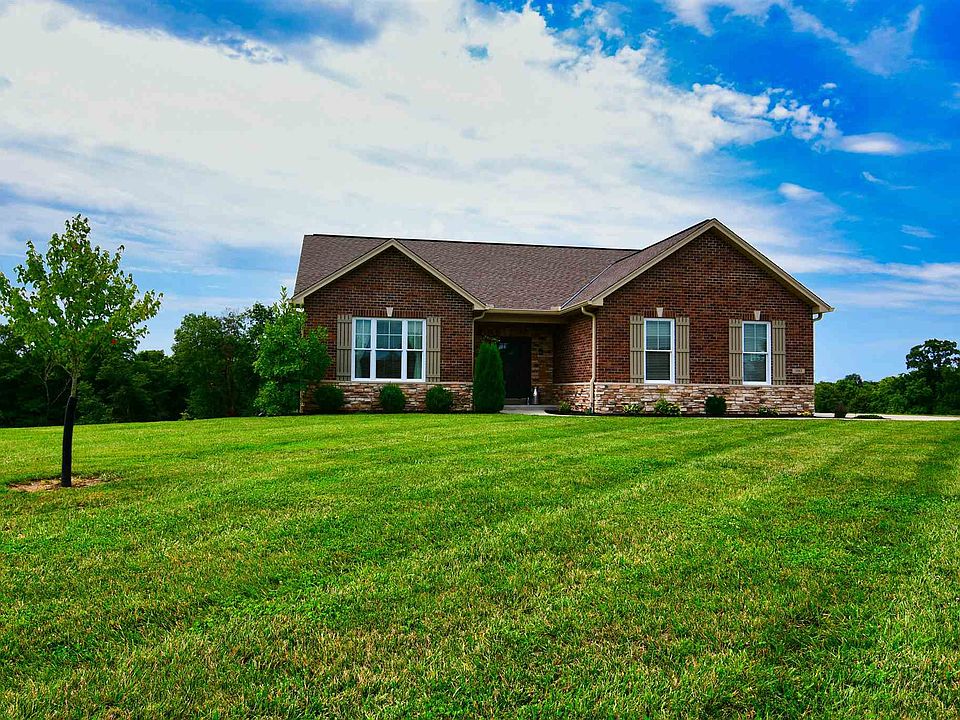 1st image of 1083 Camin Ln