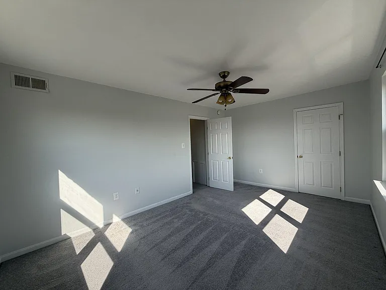 430 N Armistead St #302 — Photo 15